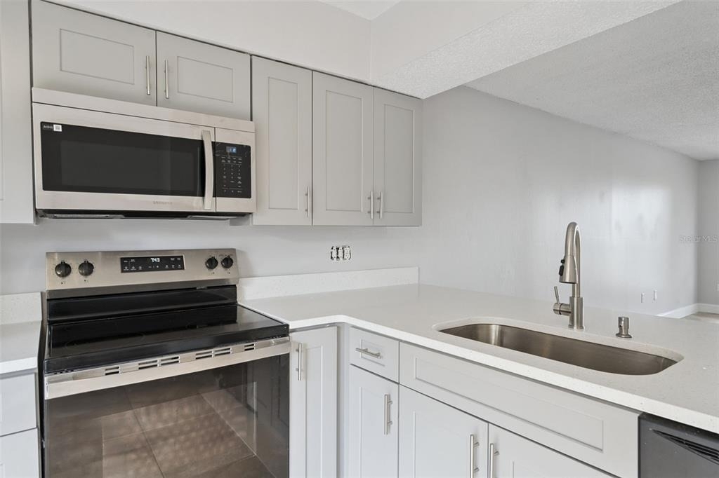1847 Caralee Boulevard - Photo 7