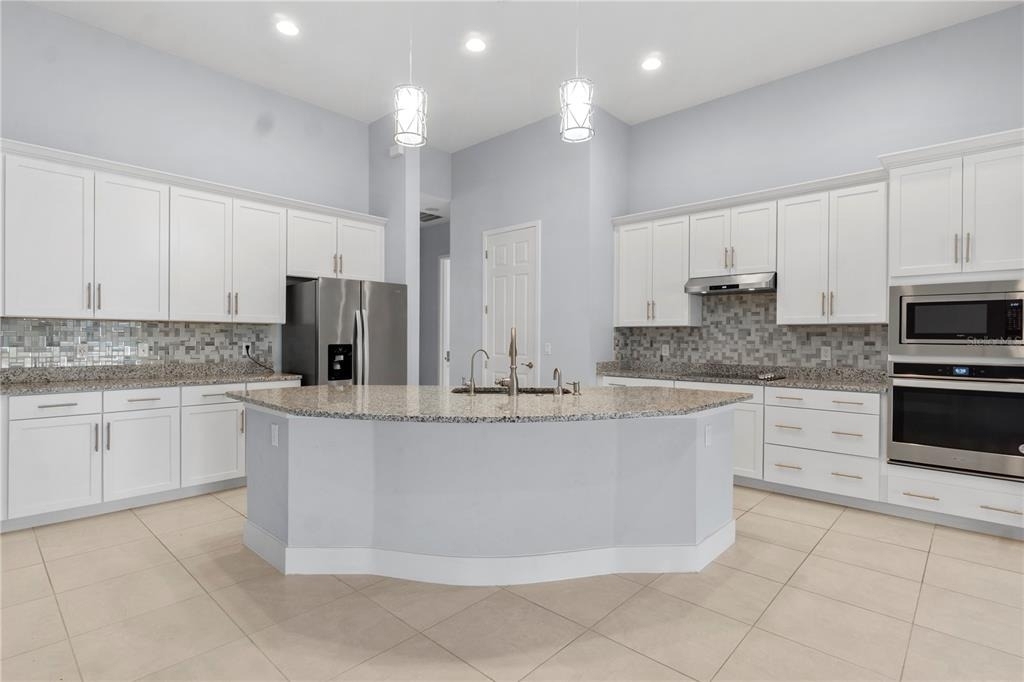 2320 Symphony Circle - Photo 3