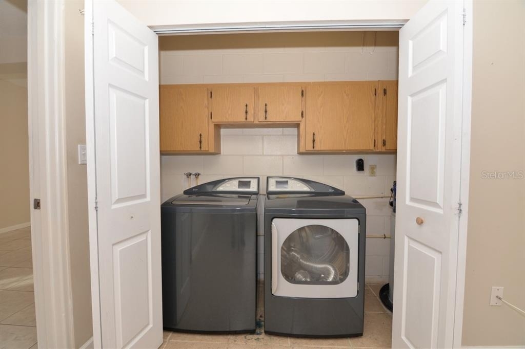 300 E Maine Avenue - Photo 7