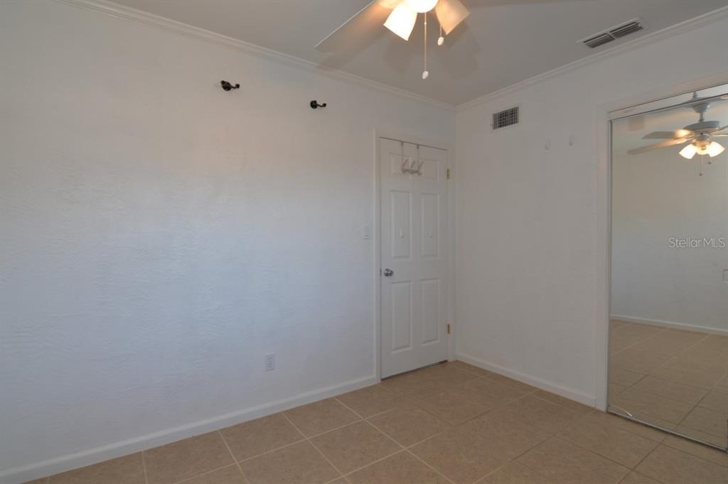300 E Maine Avenue - Photo 22