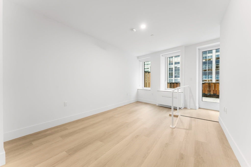 55 Broad Street - Photo 2