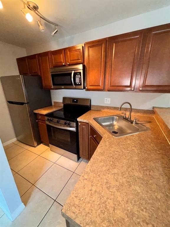 6004 Westgate Drive - Photo 5
