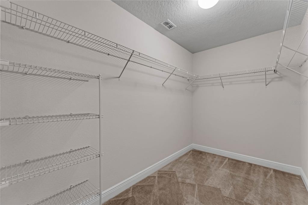 569 Bethesda Court - Photo 10