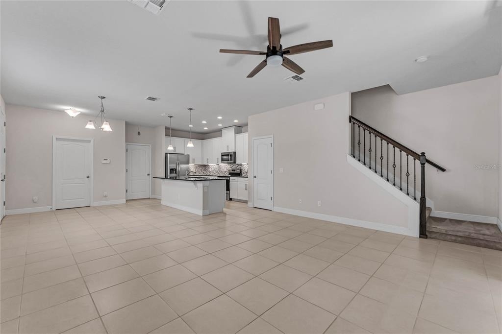 569 Bethesda Court - Photo 2