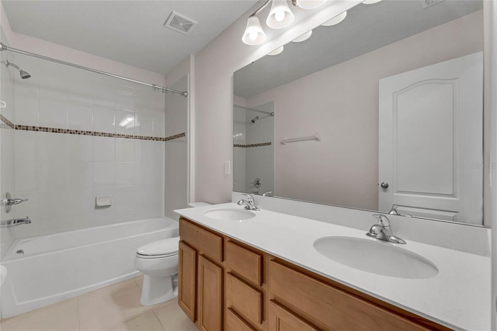 569 Bethesda Court - Photo 13
