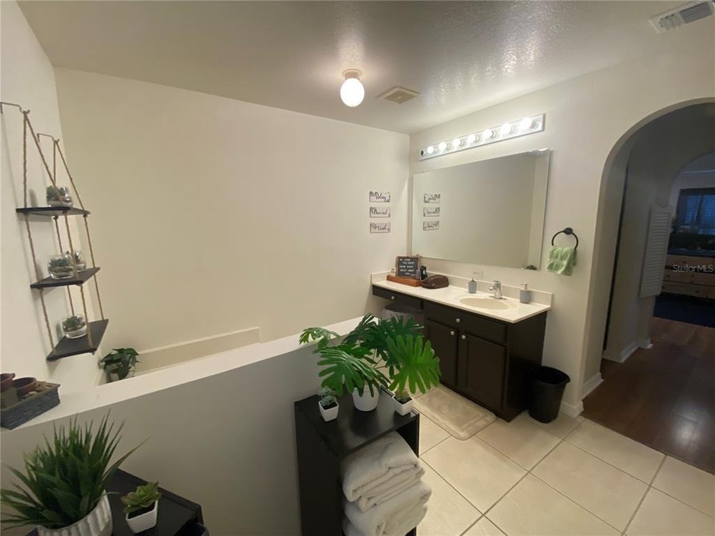 4600 Tarrega Street - Photo 9