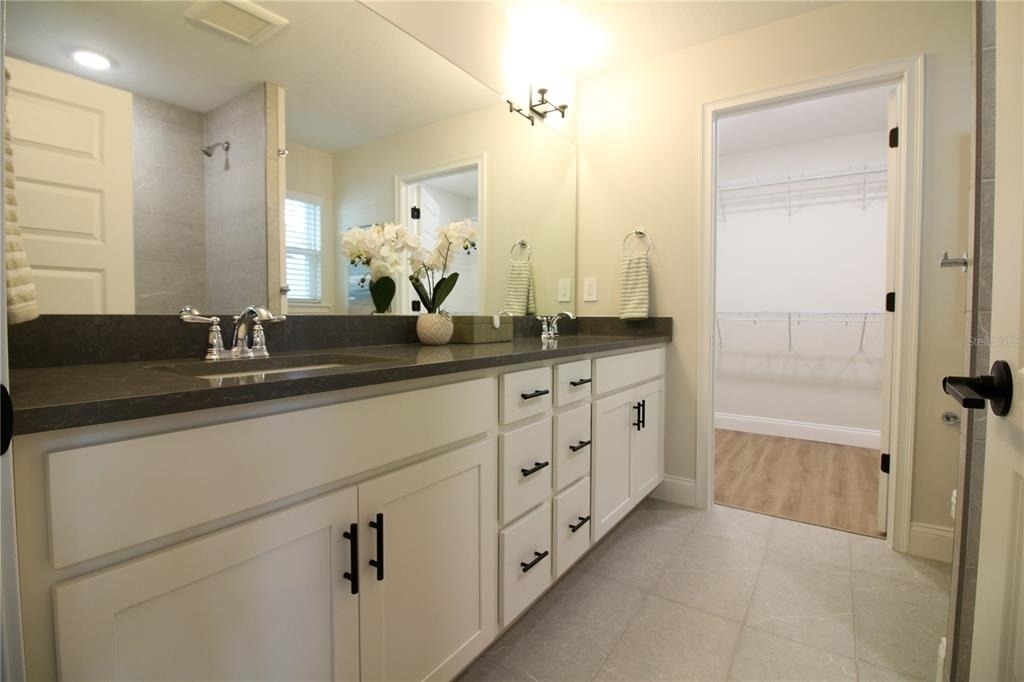 1242 Dorothy Street - Photo 16