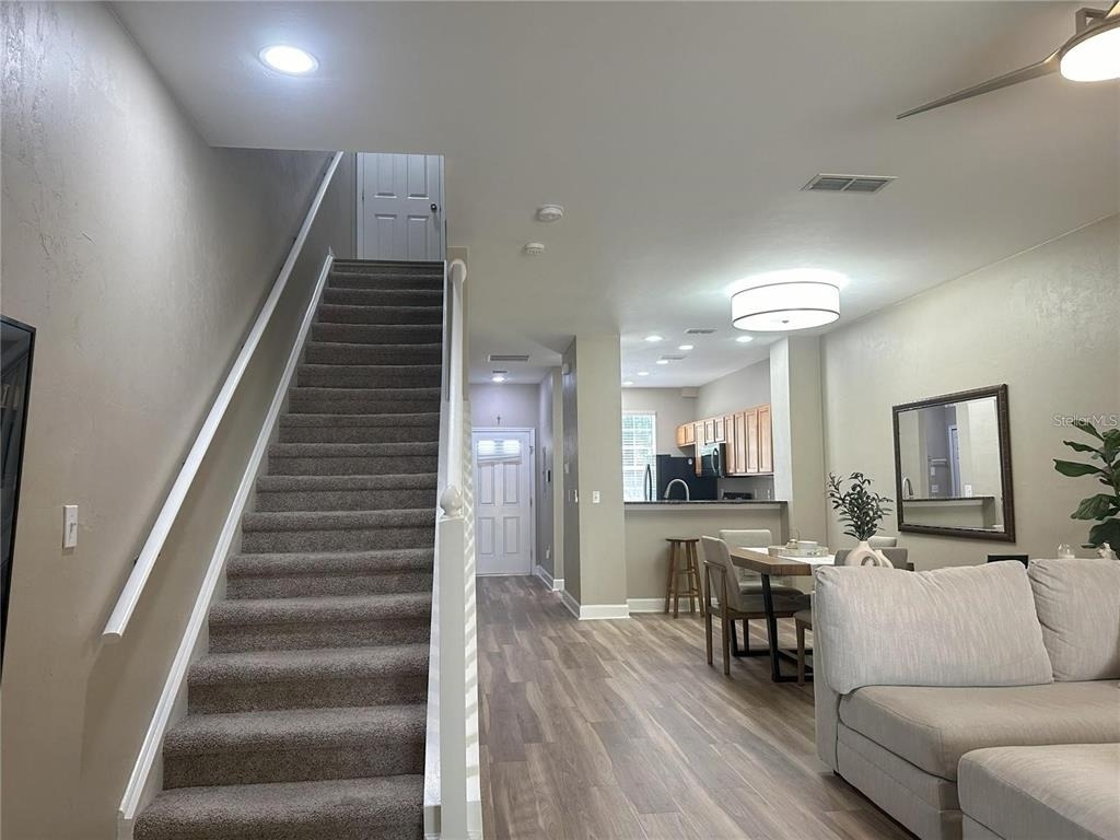 887 Nw 21st Avenue - Photo 16
