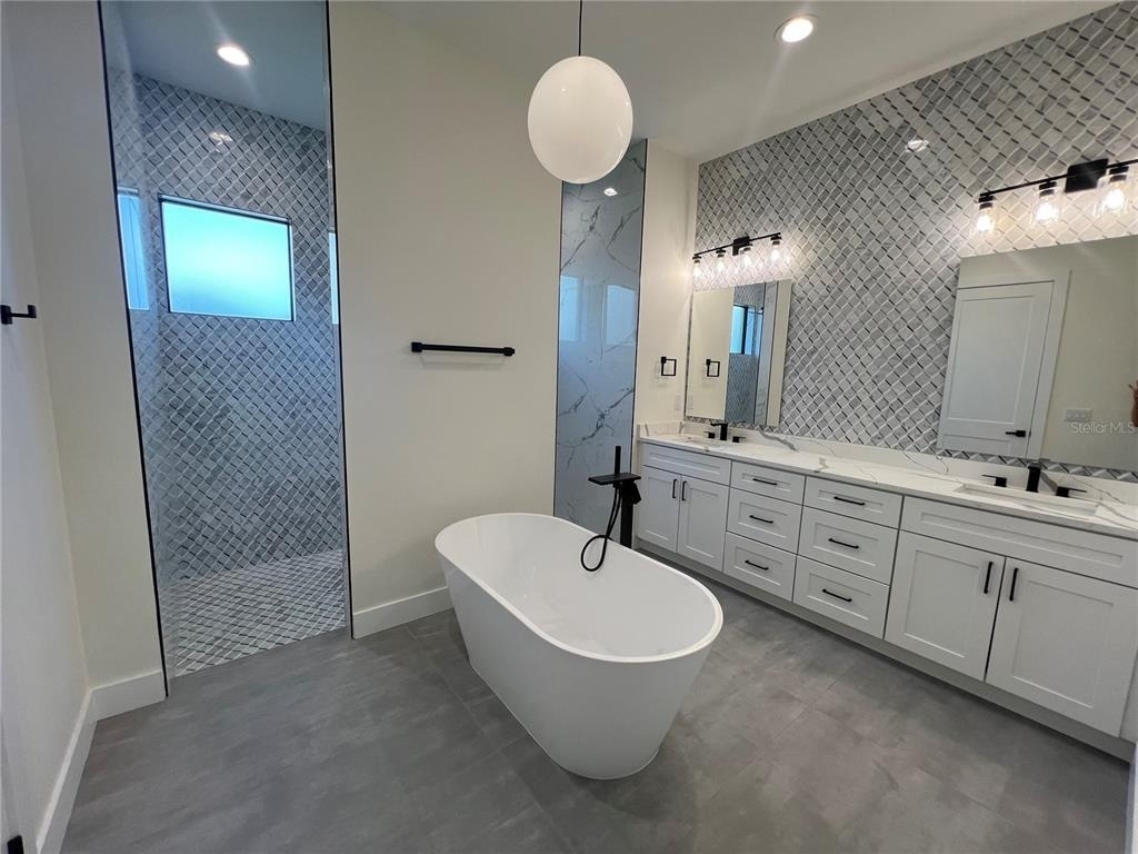443 Boundary Boulevard - Photo 21