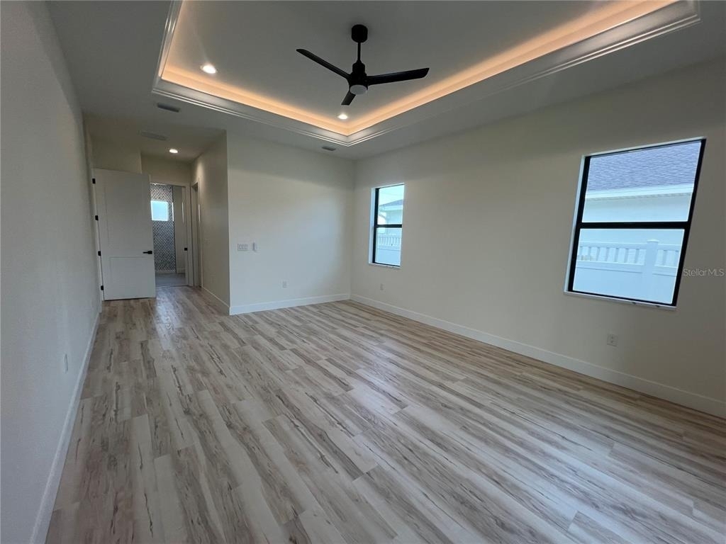 443 Boundary Boulevard - Photo 17