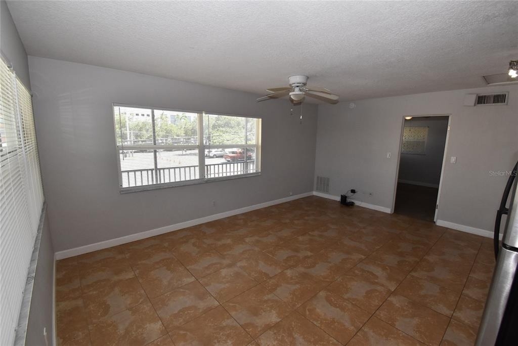 220 6th Avenue N - Photo 12