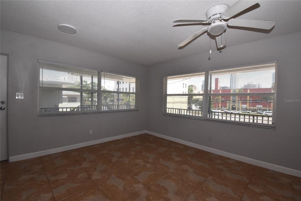 220 6th Avenue N - Photo 11