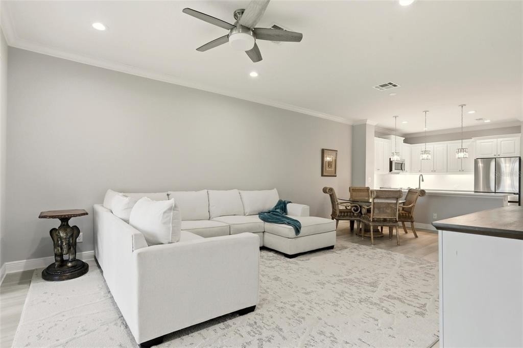 8142 Miramar Way - Photo 8