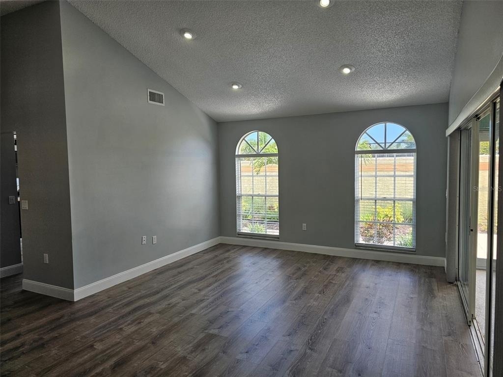 3625 57th Avenue Drive W - Photo 3