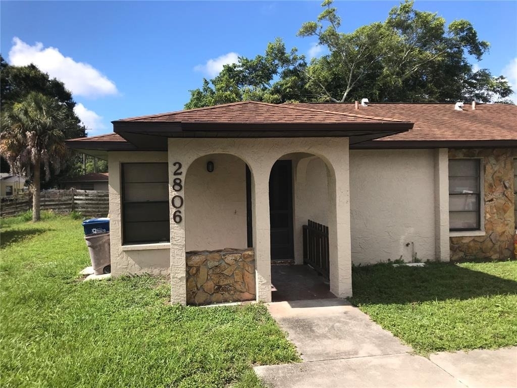 2806 46th Avenue Drive W - Photo 0