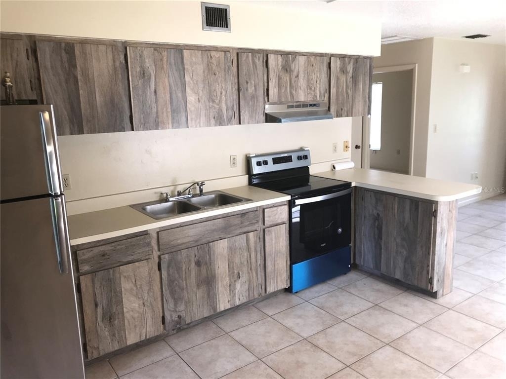 2806 46th Avenue Drive W - Photo 4