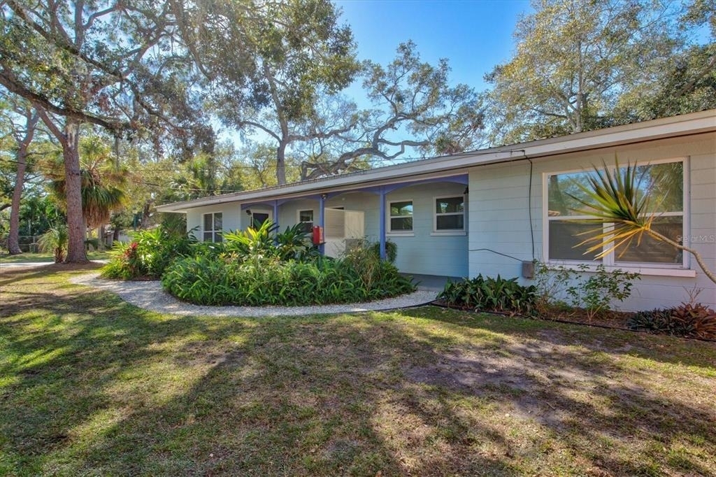 1751 6th Street - Photo 2