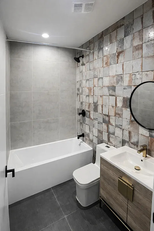 1667 Brooklyn Avenue - Photo 5