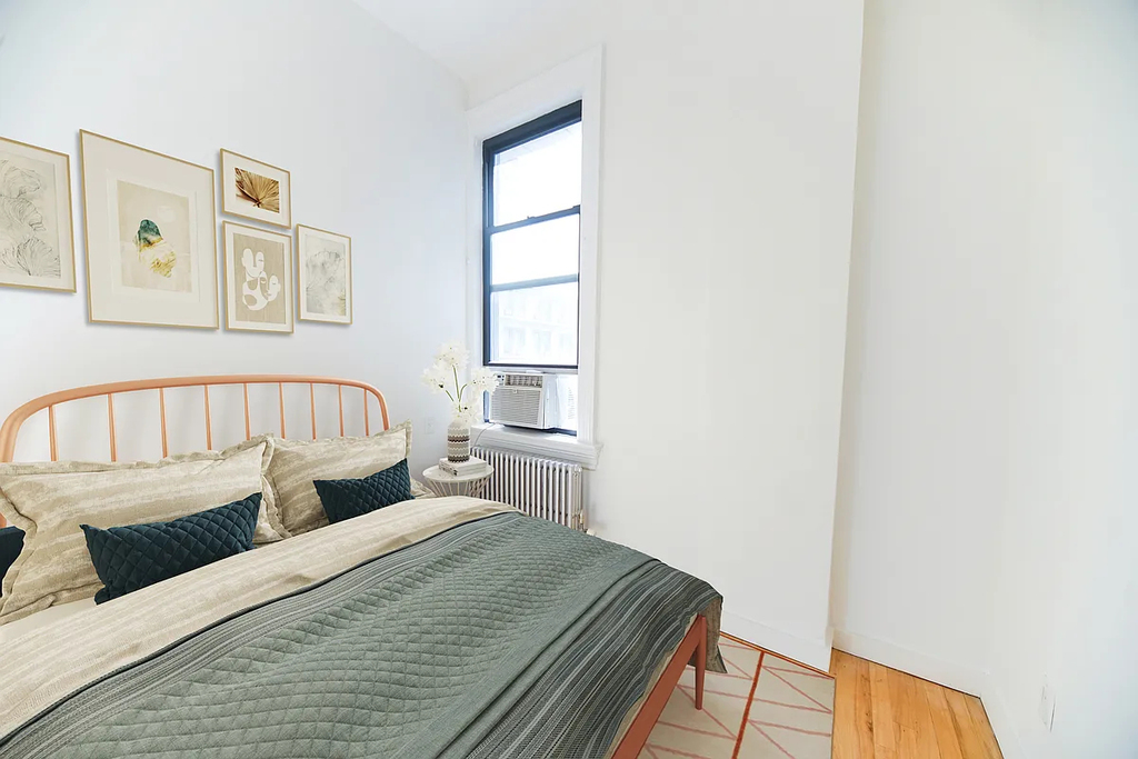 135 William Street - Photo 6
