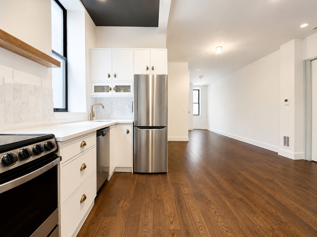 489 washington - Photo 1