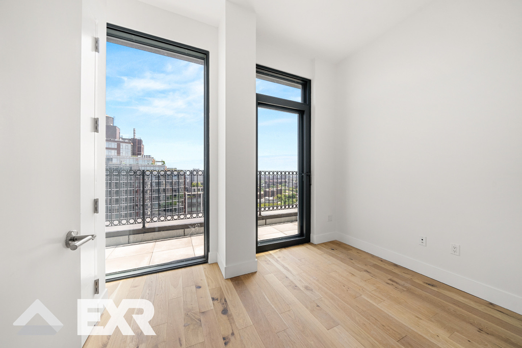69 Adams Street - Photo 8