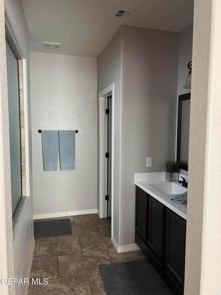 1409 Kimsha Drive - Photo 9