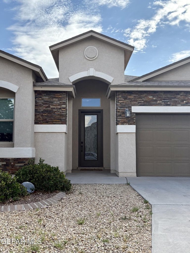1409 Kimsha Drive - Photo 2