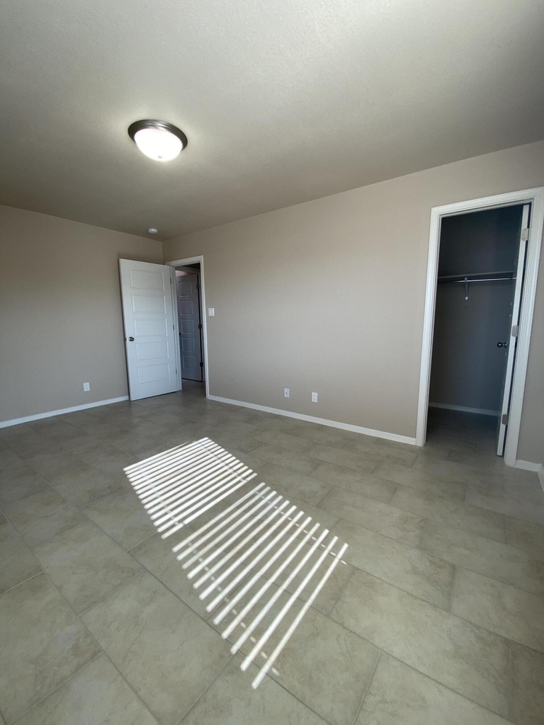 245 Malta Street - Photo 32