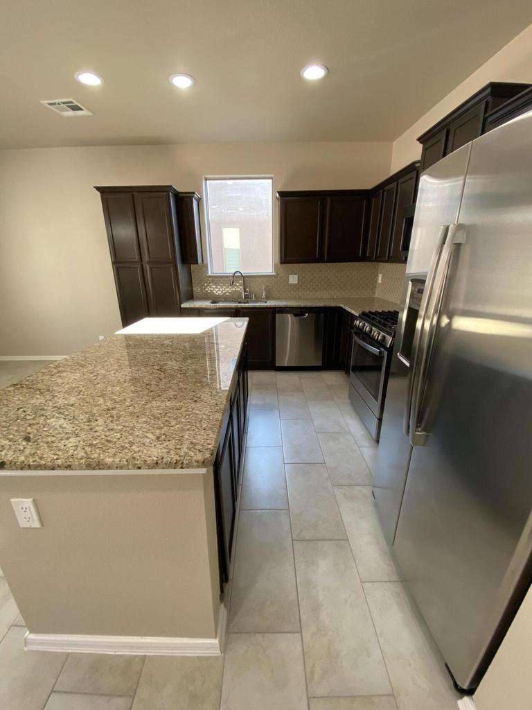 245 Malta Street - Photo 9