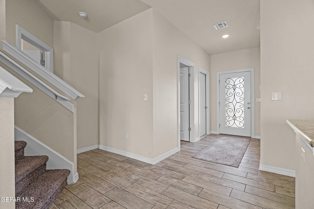 618 Rafael Marmolejo Street - Photo 6