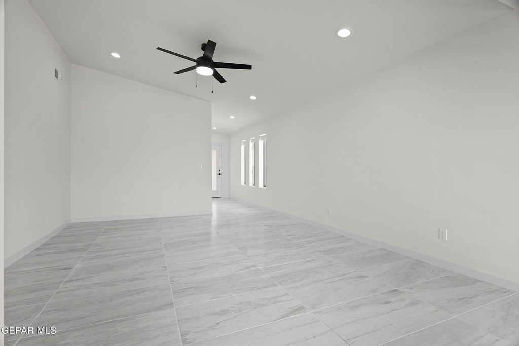 3977 Surmise Street - Photo 29