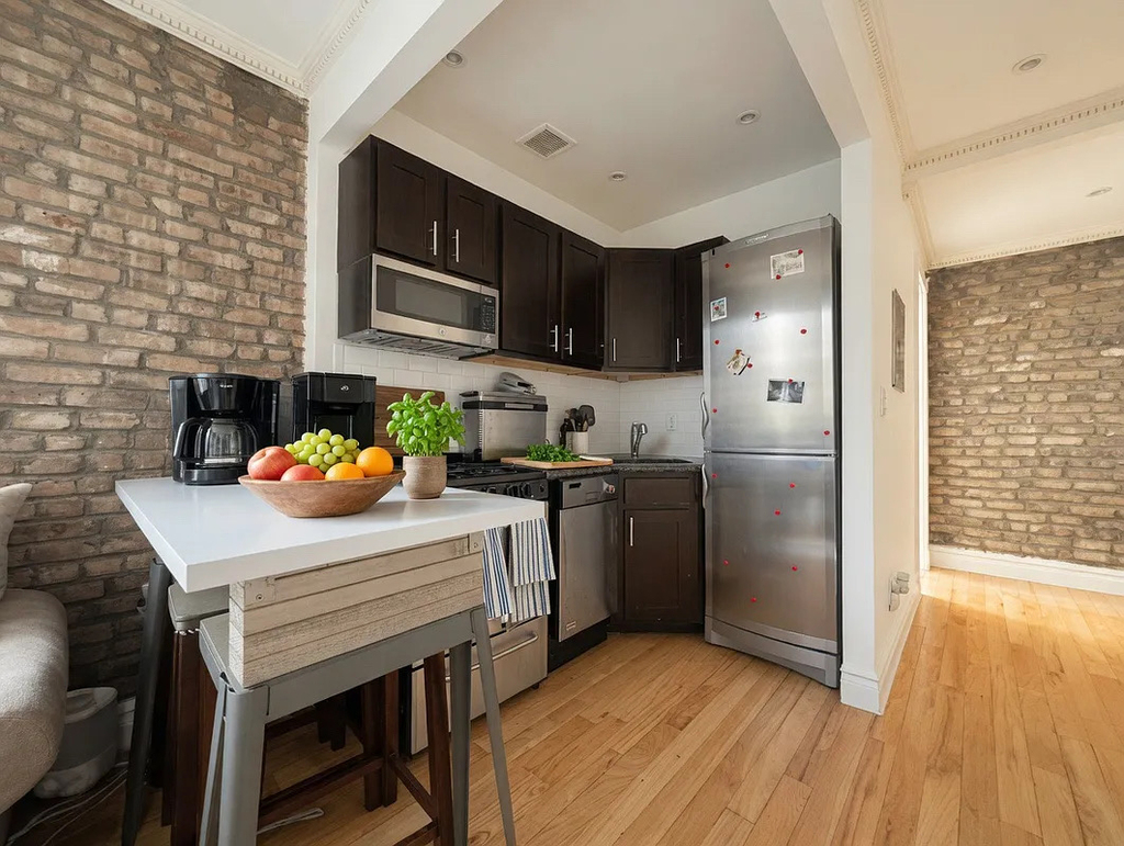 47th Street/9th Ave - Photo 2
