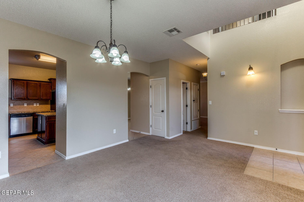 11296 Bullseye Street - Photo 5