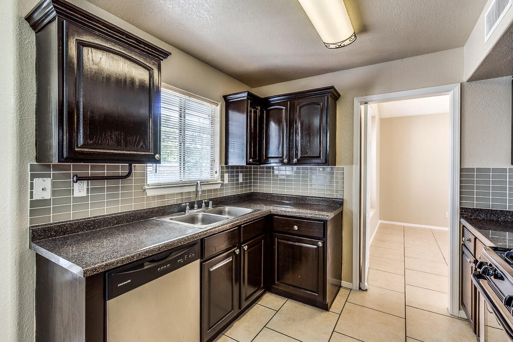 900 Tecate Place - Photo 13