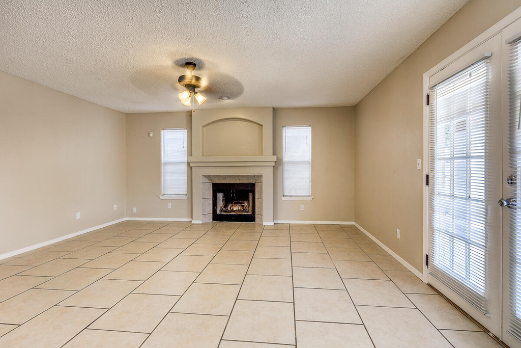 900 Tecate Place - Photo 7