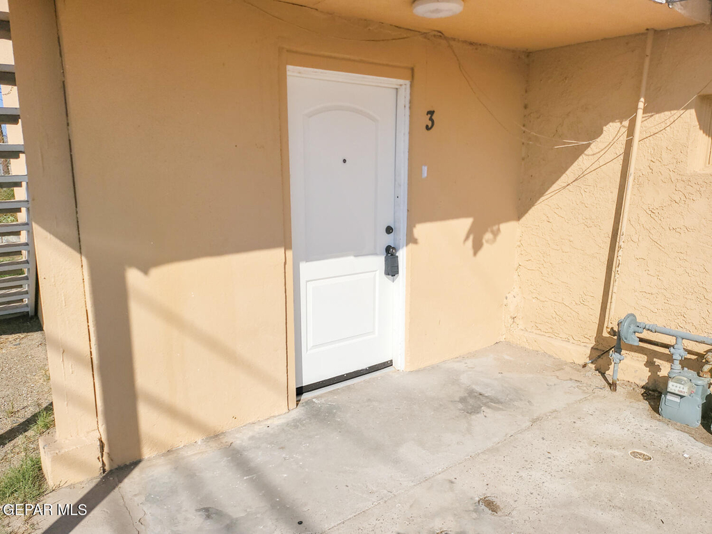 411 Dodge Road - Photo 0