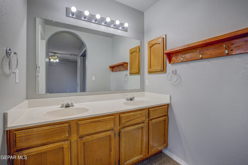 3404 Rosinie Rose Place - Photo 13