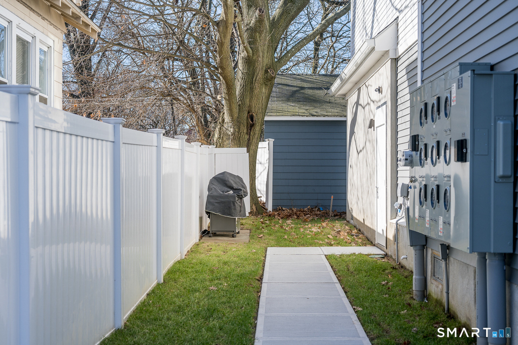 783 Kings Highway - Photo 5