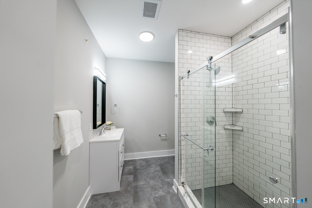 783 Kings Highway - Photo 9