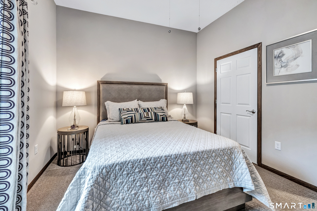 101 Oakview Drive - Photo 9