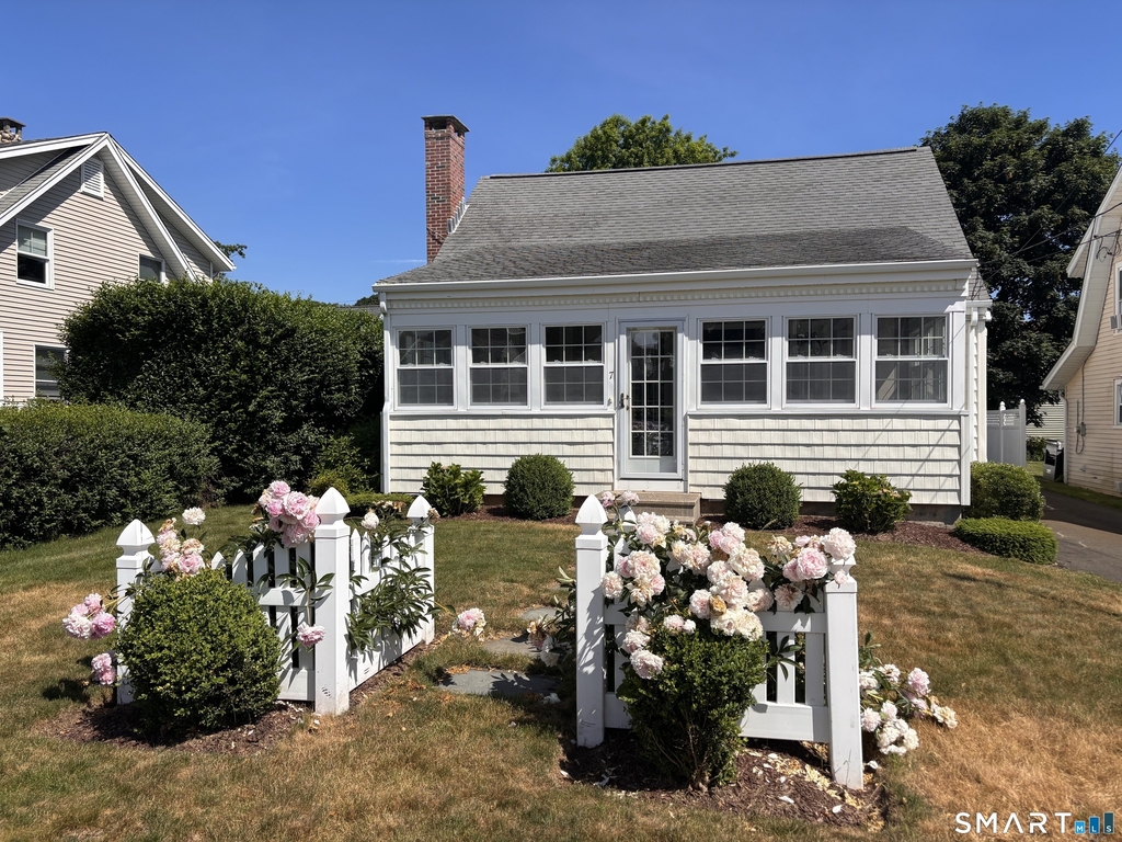 7 Nehantic Drive - Photo 0
