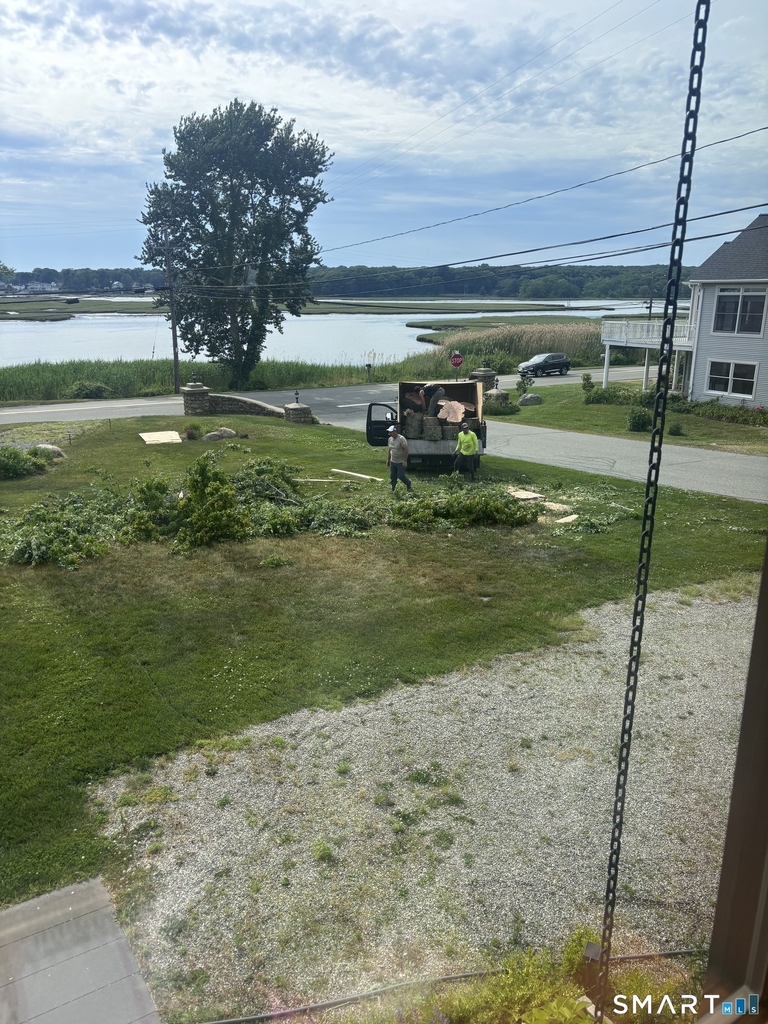 7 Nehantic Drive - Photo 2