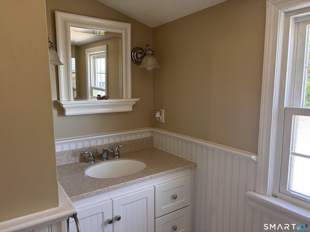 7 Nehantic Drive - Photo 16