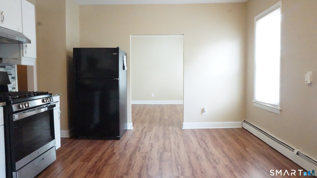 136 Sherman Street - Photo 3