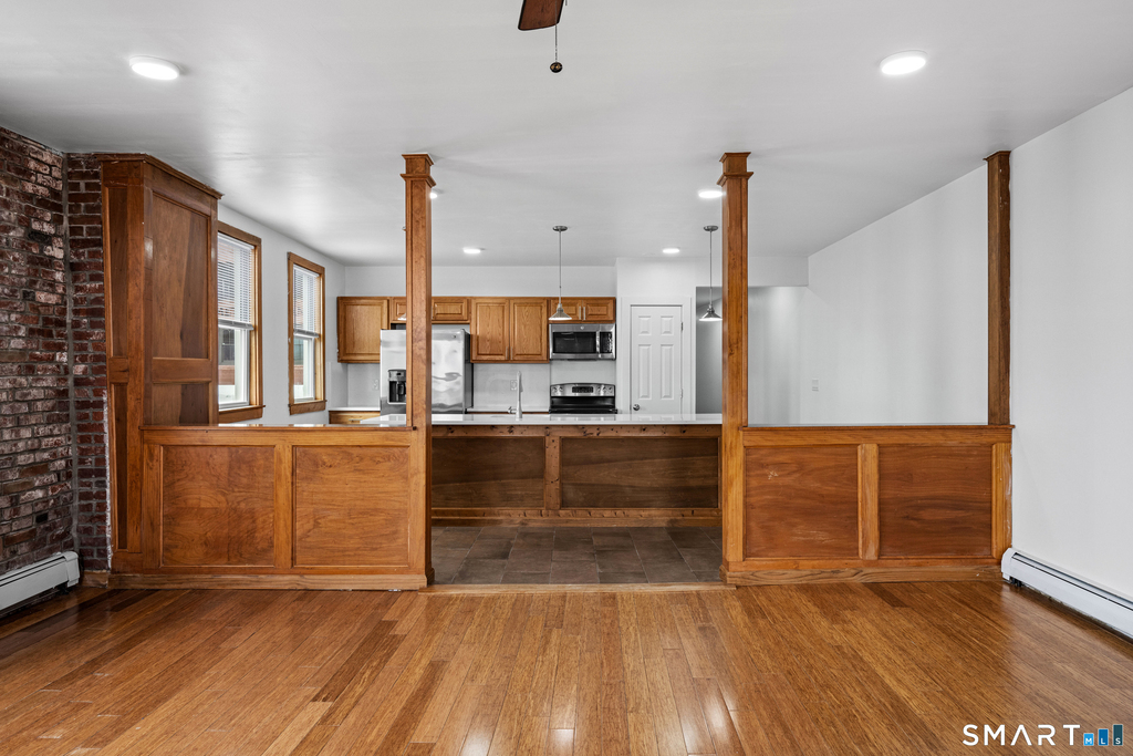 18 Bank Street - Photo 4