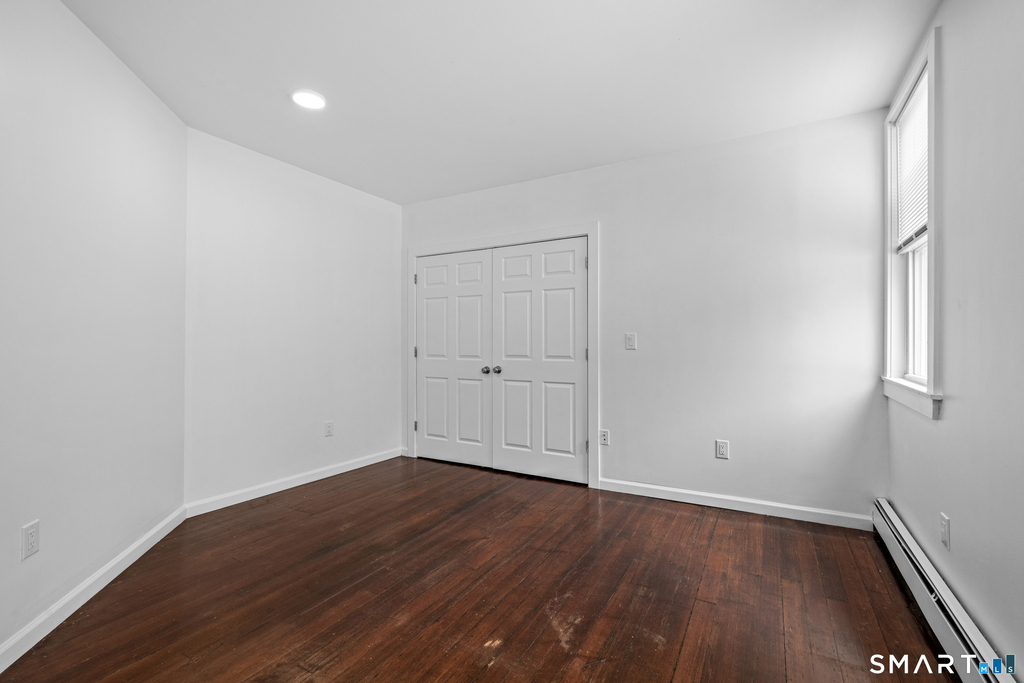 18 Bank Street - Photo 9