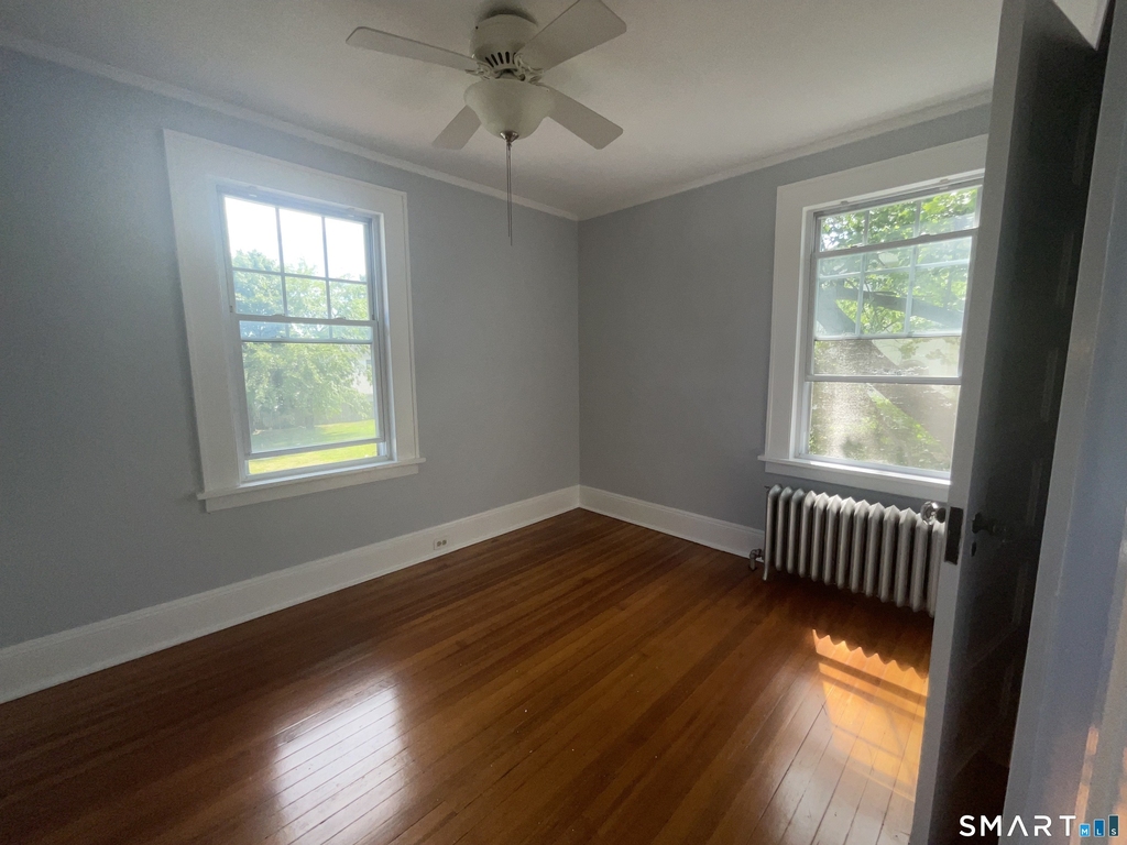 1127 Broad Street - Photo 17