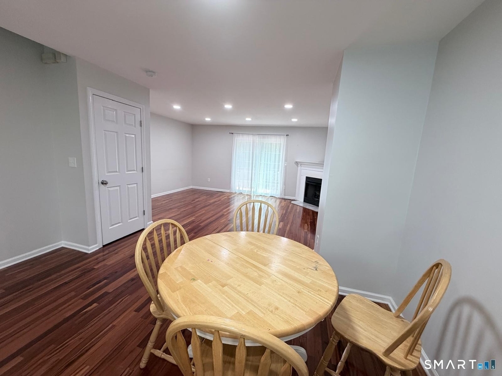 3409 Whitney Avenue - Photo 7
