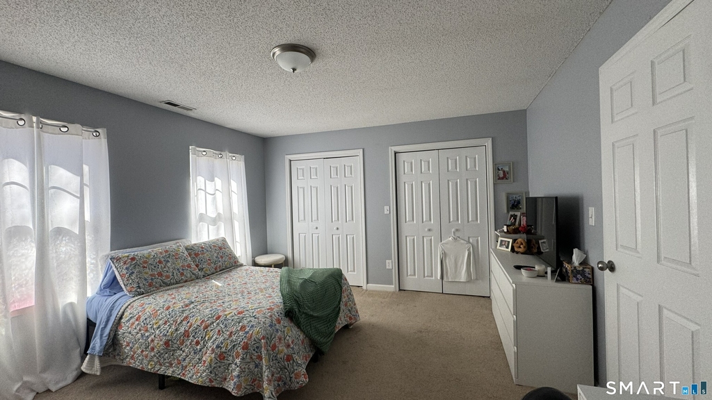 3409 Whitney Avenue - Photo 14