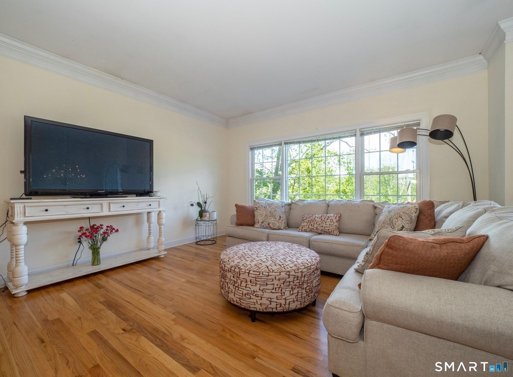 70 Kellogg Street - Photo 3